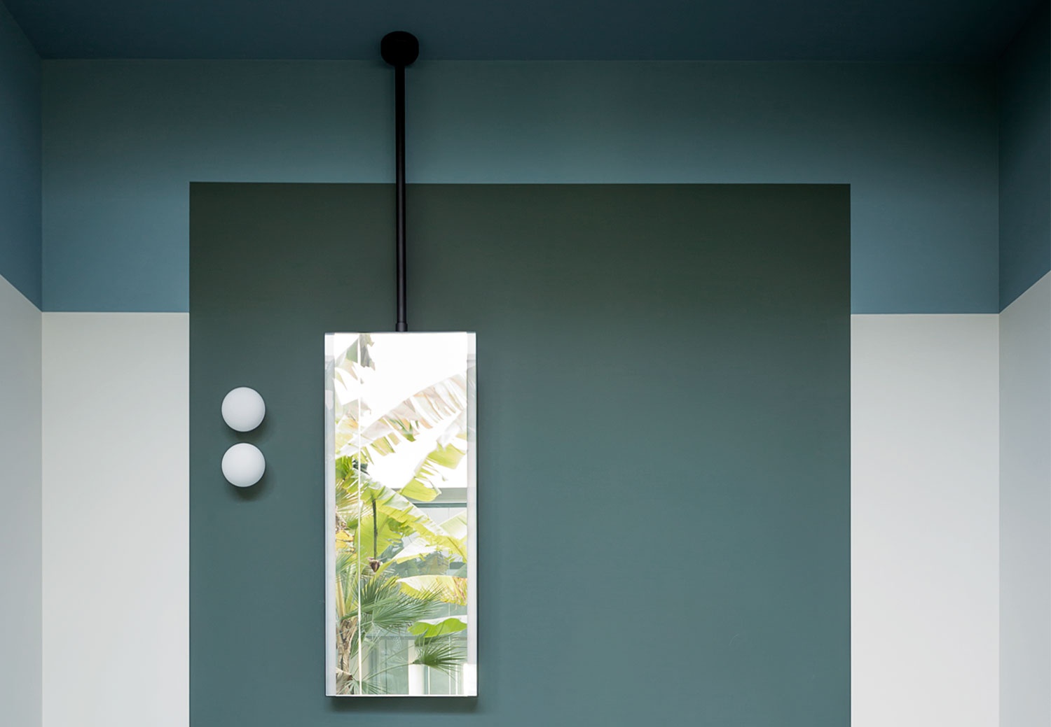 Argo Mirror Ceiling Installation