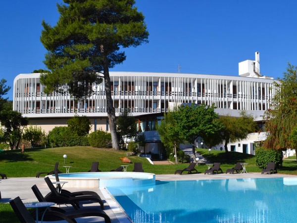 Gusmay Resort